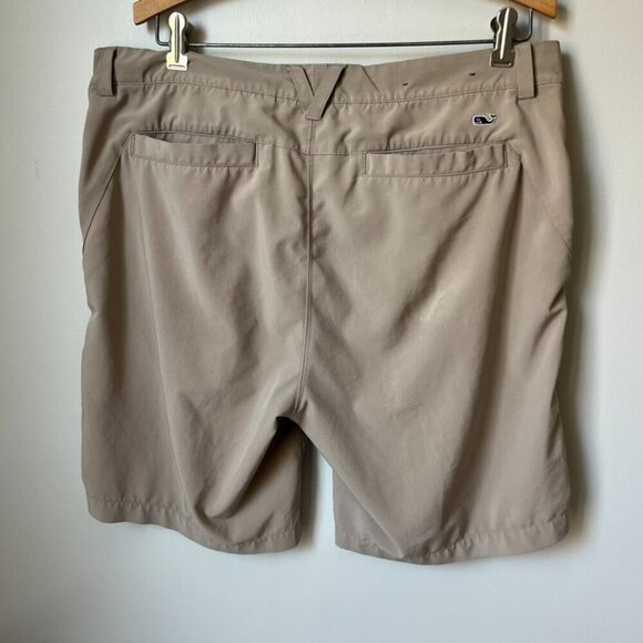 Vineyard Vines Fairway Short Men's 34 - Picture 3 of 7